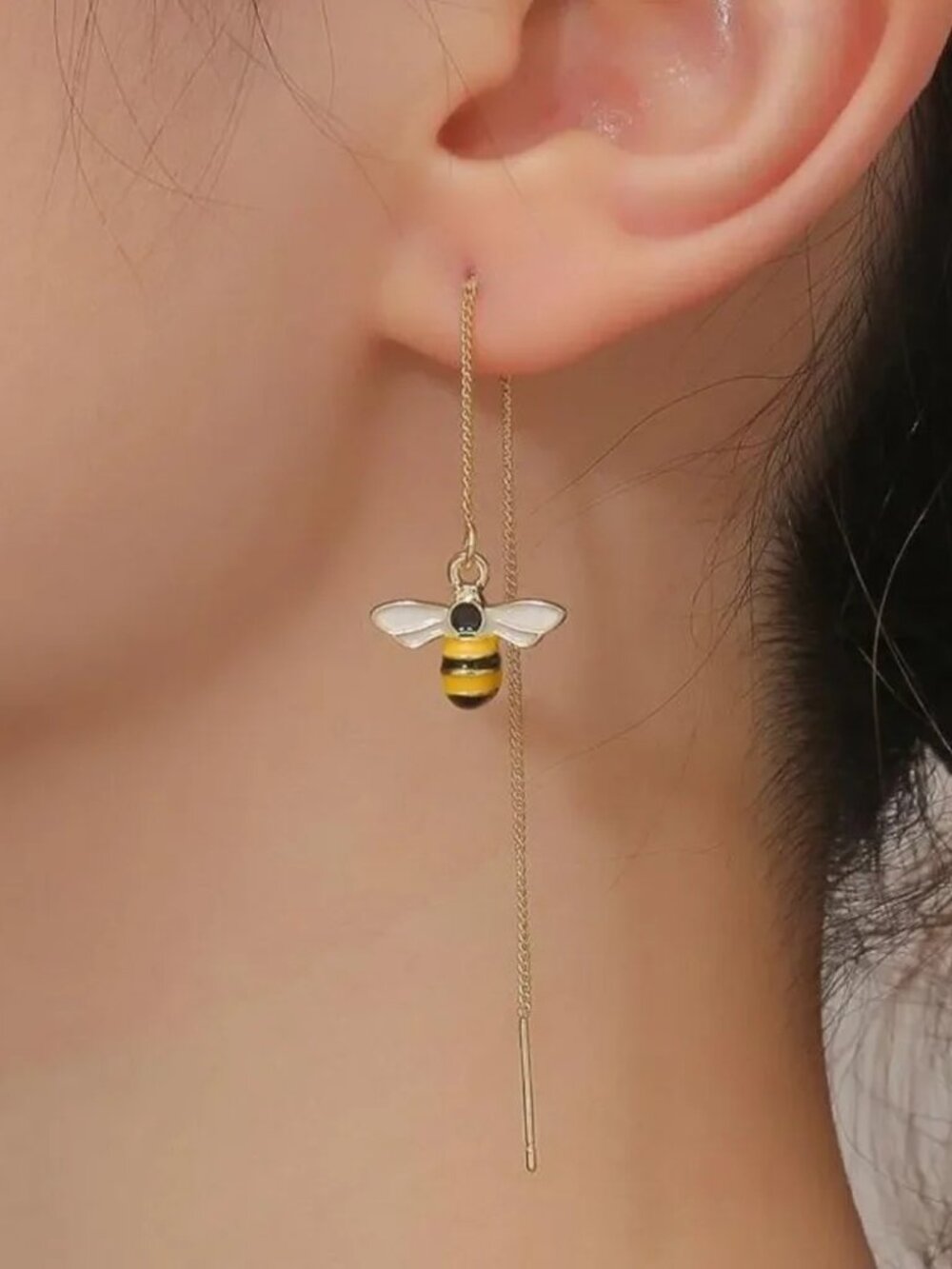 BeeDangleEarrings1717